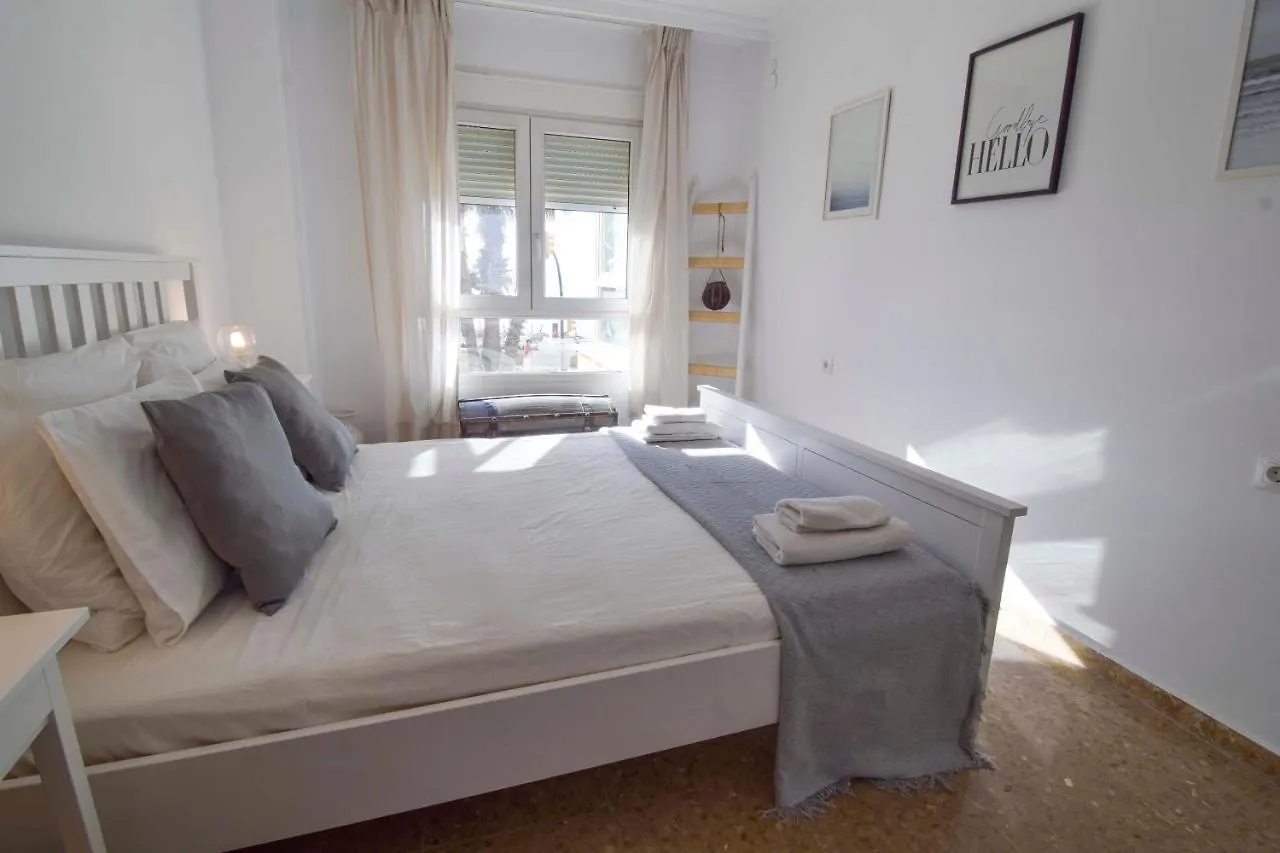 P&P Apartamentos Paseo Maritimo Pablo Ruiz Picasso Malaga Spain